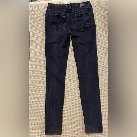 YMI Jeans Mid Rise triple button. - Picture 2 of 6